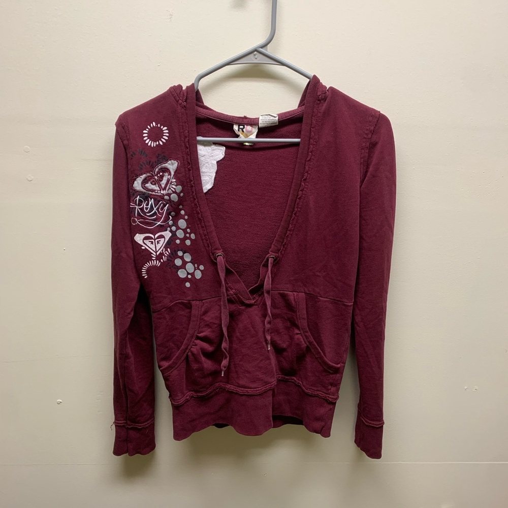 Maroon Roxy V-necked Sweatshirt